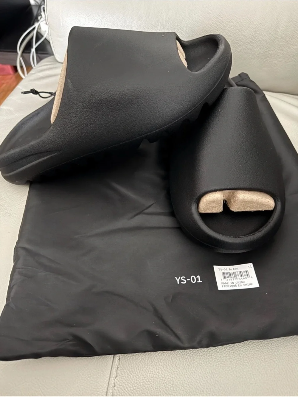 YEEZY YS-01 Slides- Size 11